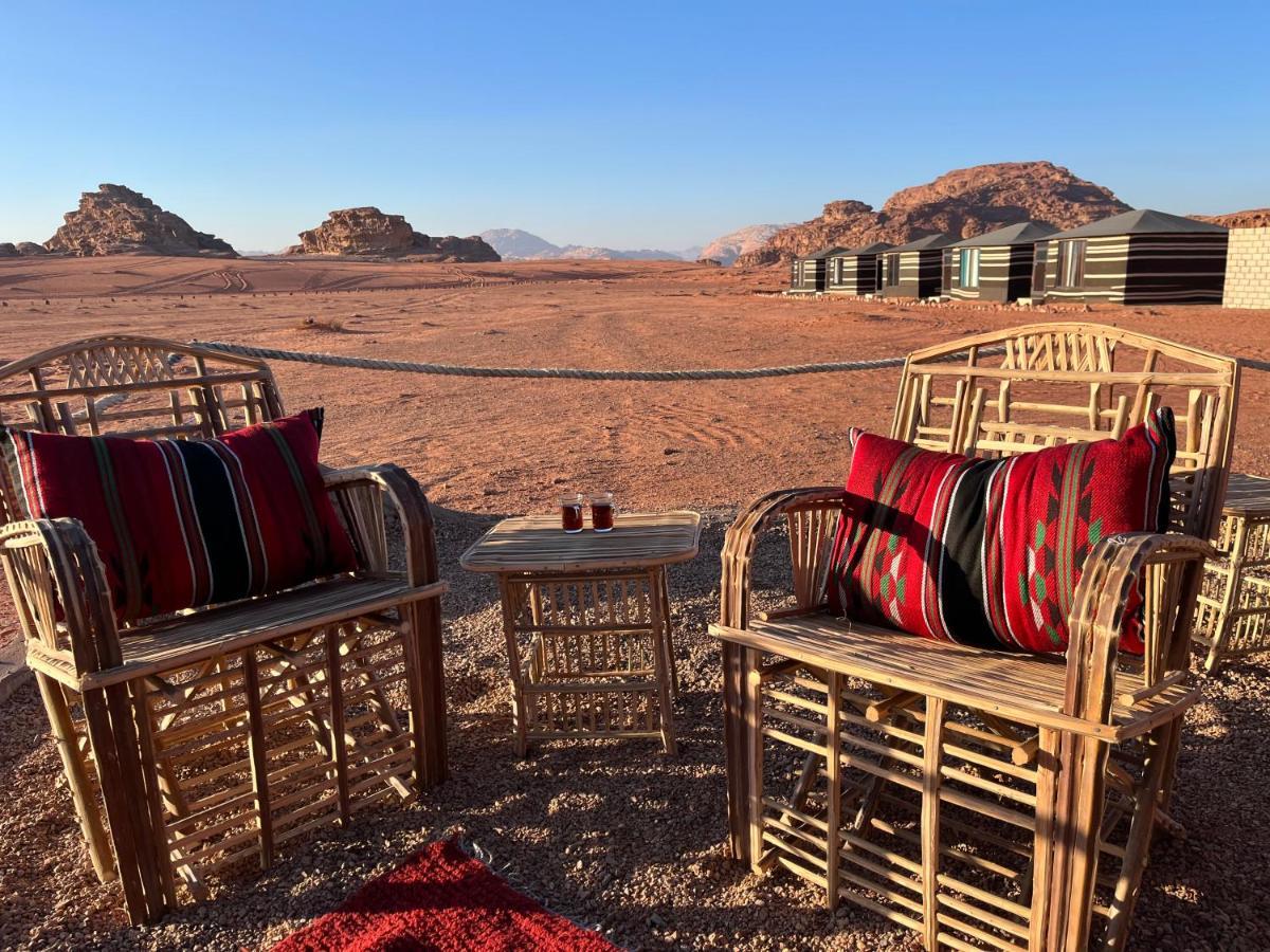 Wadi Rum Bedouin Tour With A Camp Екстериор снимка